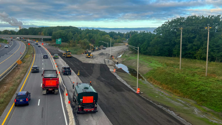 road construction with heavy equipment on interstate 95 outside Portland Maine