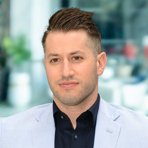 esposito headshot 600 Dustin Esposito headshot