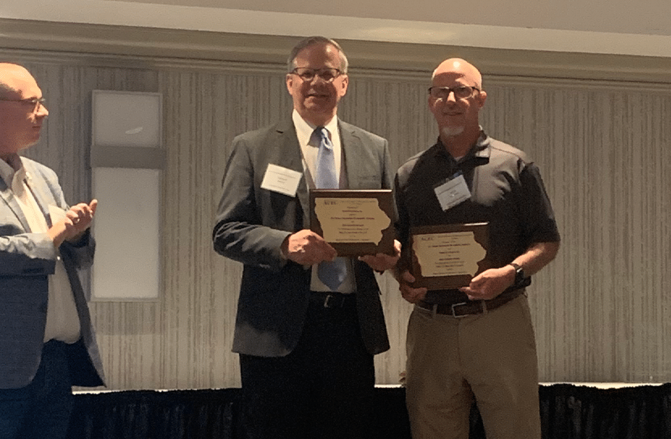 ACEC of Iowa Awards Veenstra & Kimm with the Water & Wastewater Honor Award for Ingersoll Run Outlet Sewer Segment 1