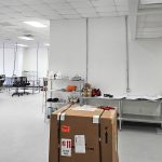 Kleinfelder's Houston laboratory space interior photo with equipment