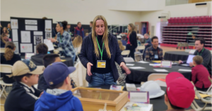 Kleinfelder wildlife biologist Maia Lipschutz presented at Tuolumne County Schools Dinner with a Scientist