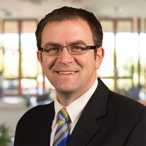 Spencer Davis headshot