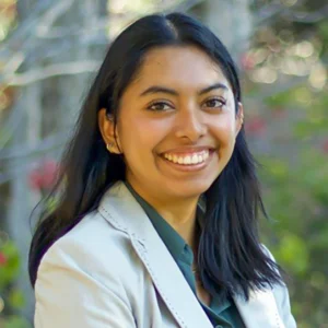 Monique Azpeitia headshot