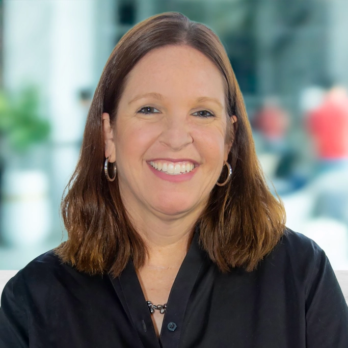 Heather Collins headshot