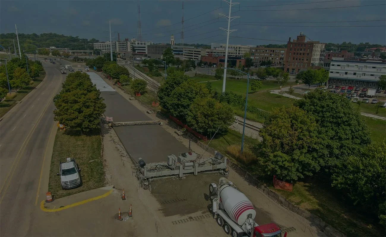 city skyline Des Moines with roadway construction and heavy equipment
